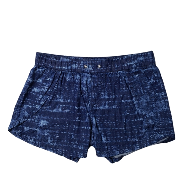 Calvin Klein Jeans Tulip Slit Side Wide Leg Shorts - Picture 1 of 8